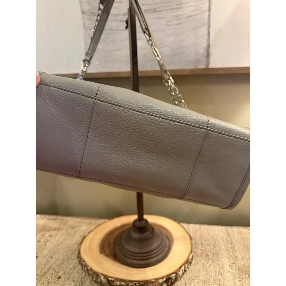 Tory Burch Britten French Grey Shoulder Bag‎ Pebbled Leather Chain Slouchy Tote